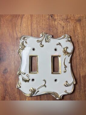 Vintage Ceramic Double Light Switch Cover Victorian Style with Gold Detail